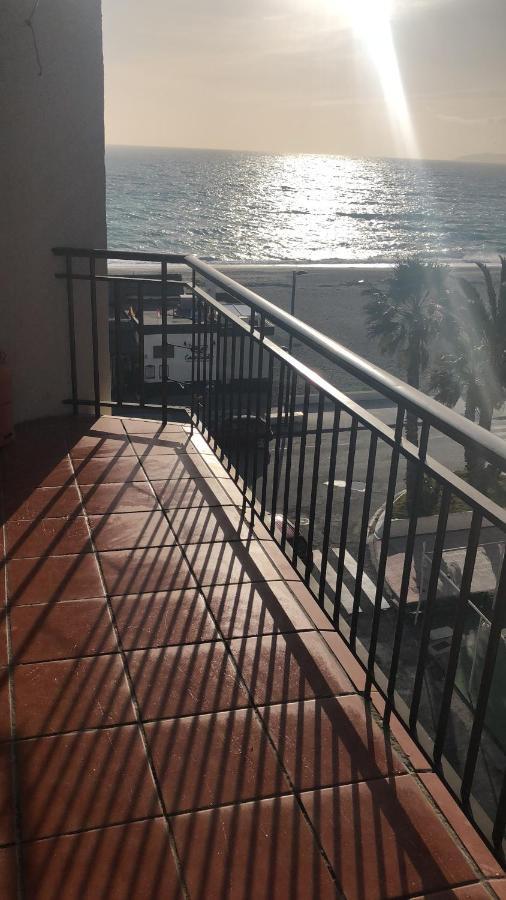 Apartamento En Primera Linea De Playa Salobrena Exterior photo